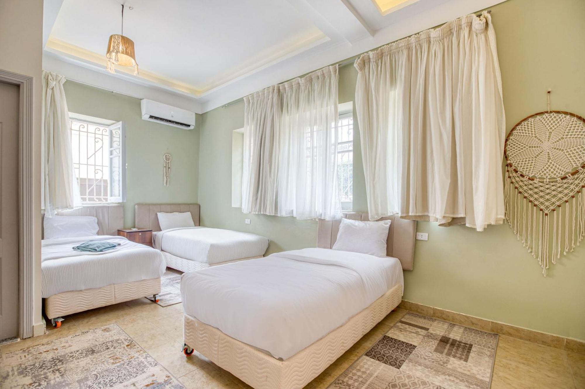 The Grand Pyramids View Hotel Kafrat al Jabal Room photo